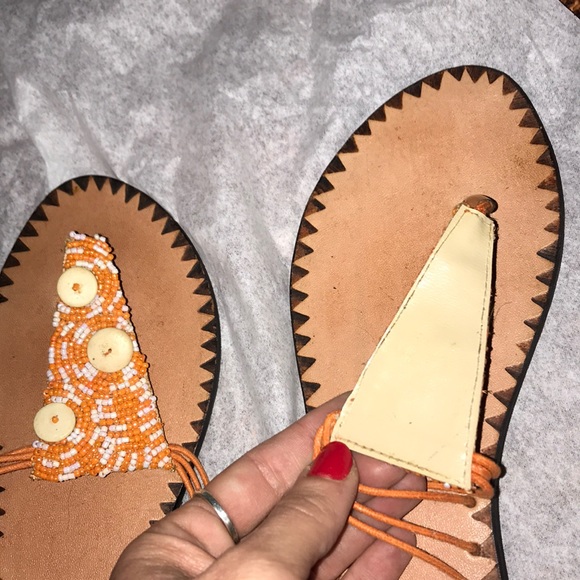 Beautiful orange & white beaded leather thong sandals handmade in New Mexico! 8 - Picture 6 of 8